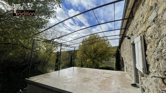 voile d'ombrage pour piscine